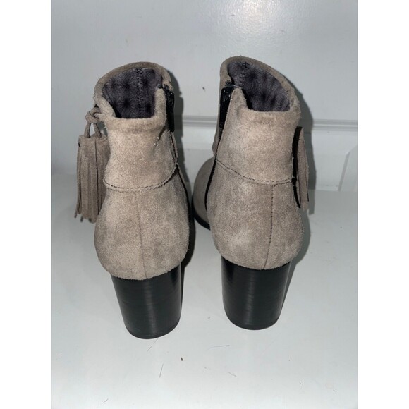 Born Women's Tori Ankle Boots size 8.5 Genuine Suede w/Tassels Boho - Picture 4 of 10